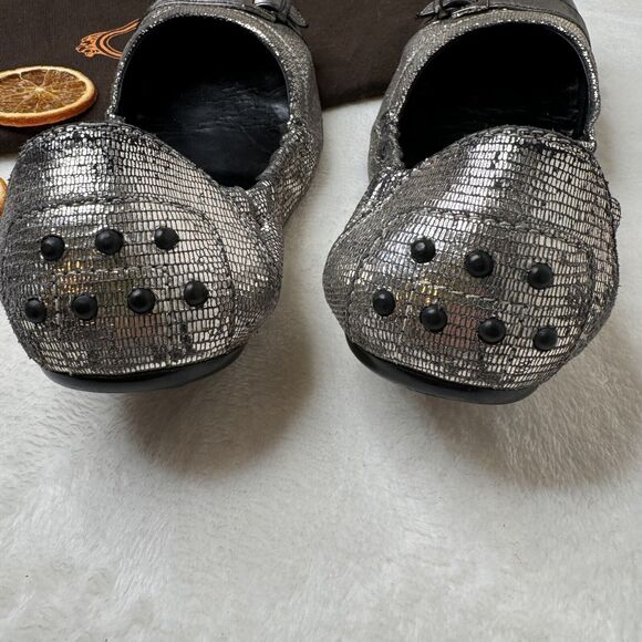 Tods Ballet Flats Black Mixed Media Cap Toe Buckle Scrunch 8.5 Classic Leather - Picture 6 of 10